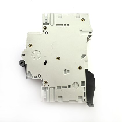 GE General Electric EP101 672051 C63 63A 63 Amp MCB Circuit Breaker Type C